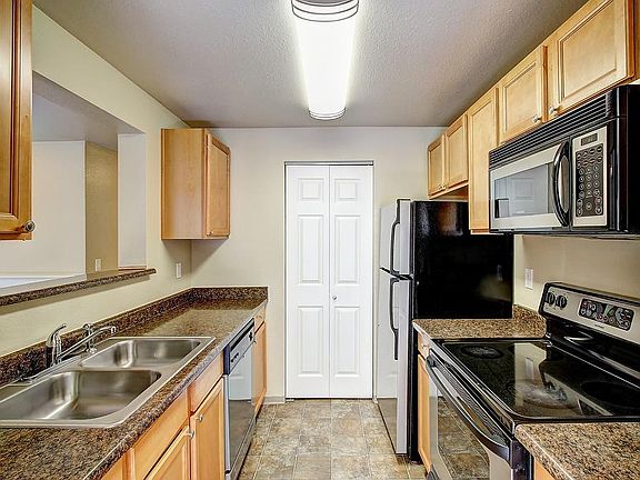 2nd image of 3024 118th Ave SE APT D203