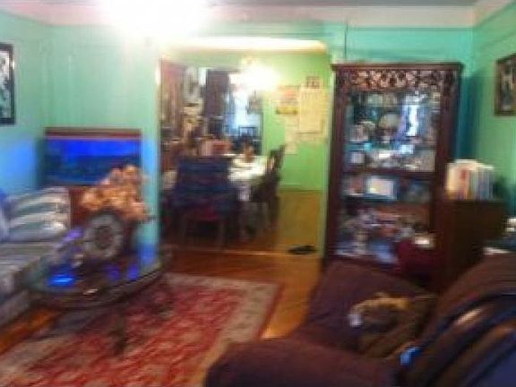 4th image of 117 E 29th St #A