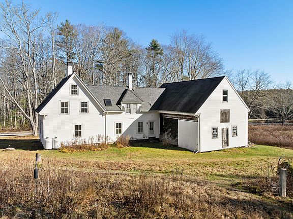 5th image of 113 Lower Round Pond Road
