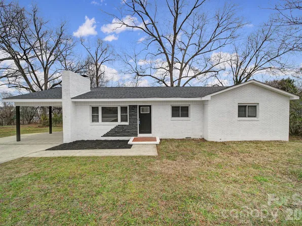 4008 Tennessee Ave, Charlotte, NC 28216