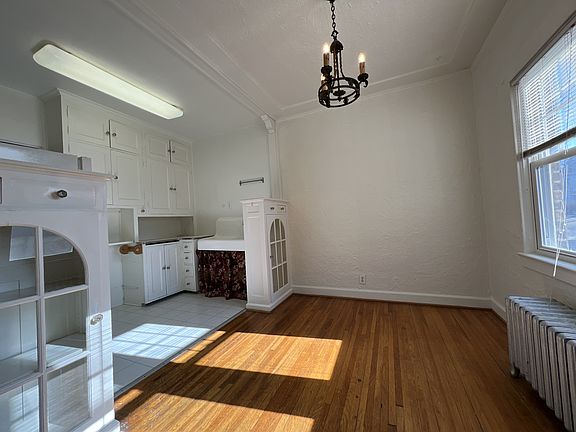 4th image of 610 Cooper Pl #11533310
