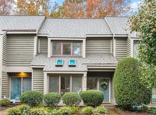 2752 Old Point Dr, Henrico, VA 23233
