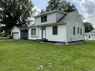 124 N Meridian St, Ladoga, IN 47954