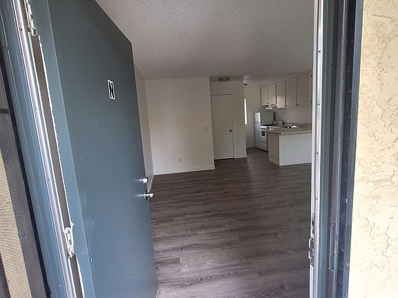 3rd image of 280 Wells Ave APT N