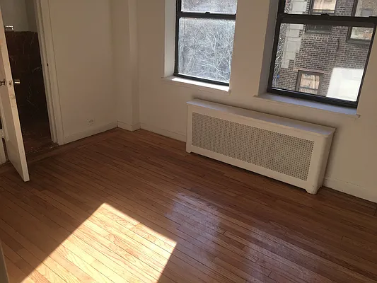 Rented by New York City Apartments | media 27