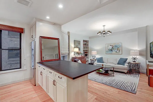 Sold by Mont Sky Real Estate | media 11