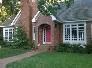 2221 Middlefield Ct, Raleigh, NC 27615