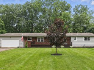 179 Edgewood Dr, Amherst, OH 44001