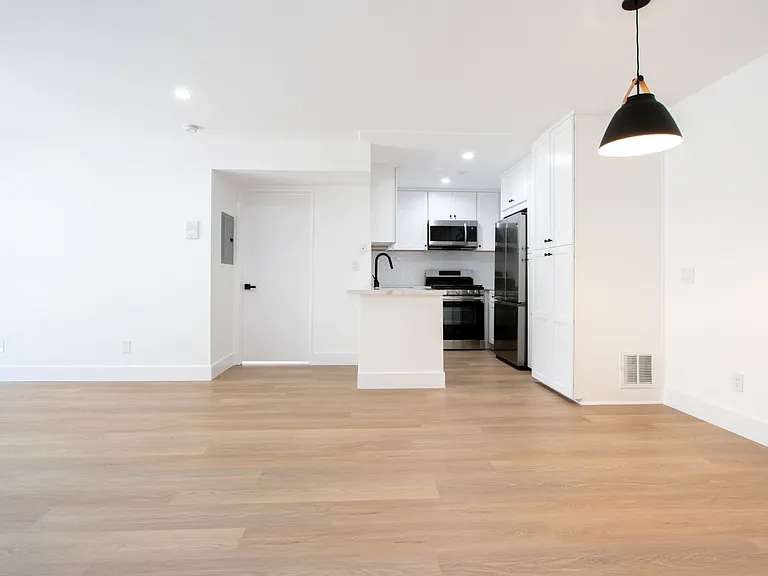 12420 Woodgreen St — Photo 10