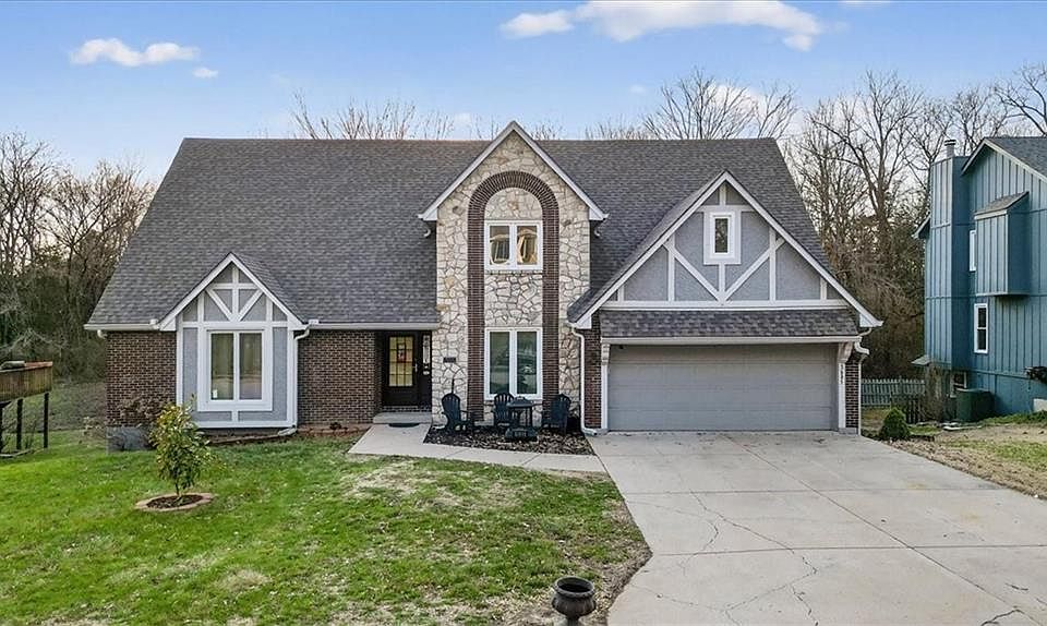 1st image of 3695 SW Kimstin Cir