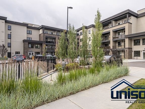 4th image of 80 Greenbriar Pl NW #3103