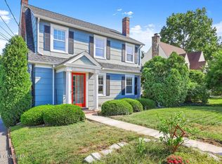 19 Riverside Ave, Riverside, CT 06878