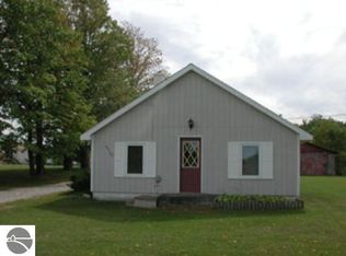 4507 W Vance Rd, Traverse City, MI 49685