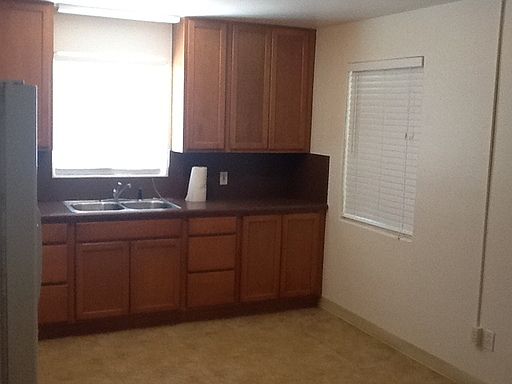 4th image of 3417 N Fontana Ave