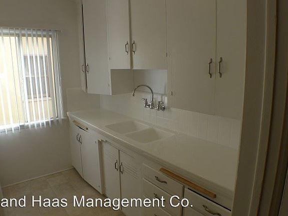 4th image of 3640 E 2nd St APT 02