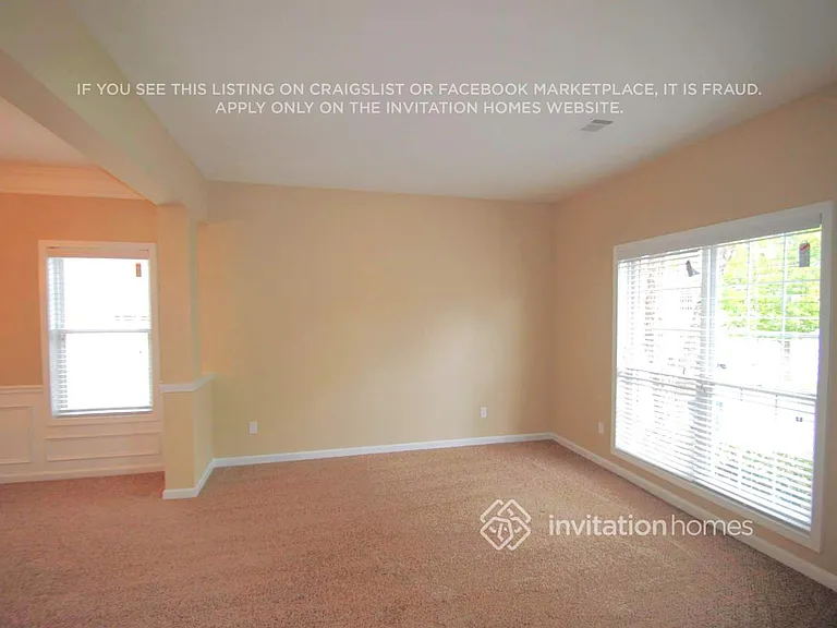 3740 Cranford Ct SW — Photo 3