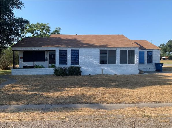 225 E Main St, Bishop, TX 78343