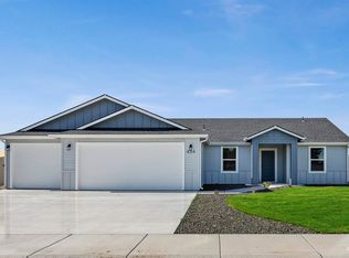 434 Autumn Blaze St, New Plymouth, ID 83655