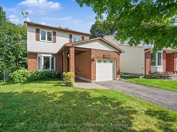 792 Harlequin Cres, Ottawa, ON K1E 2P3