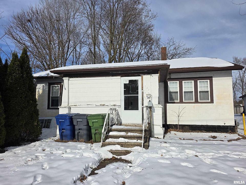 2nd image of 722 Main Ave