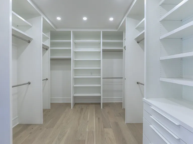 5095 Heathrow Blvd — Photo 28