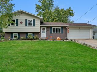 213 S Lincoln St, Elwood, IL