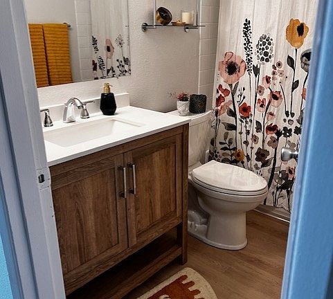 3rd image of 9105 SE 32nd Ave #6