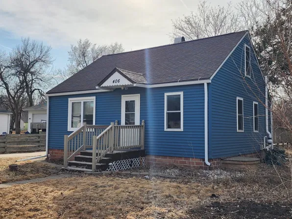 406 S 1st St, Marshall, MN 56258