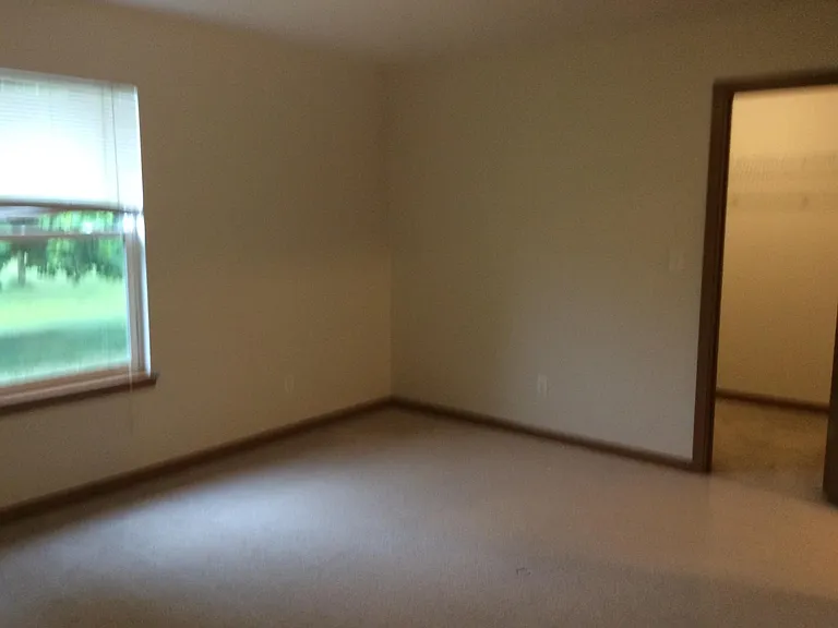 3264 Hopkins Ct — Photo 6
