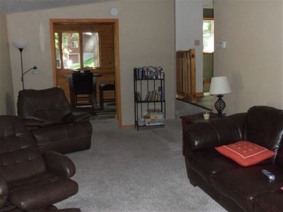 5th image of 10288 & 10284 N Riverview Dr