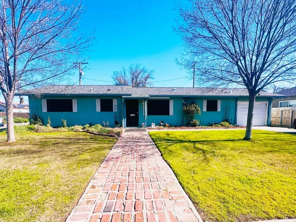 1395 N Alta Way, Hanford, CA 93230