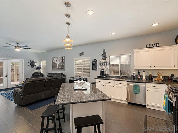 5th image of 3877 Rushmore Ct