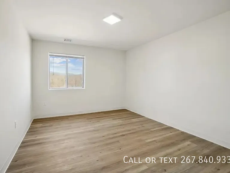 500 College Park Dr — Photo 43