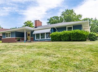 596 S Monroe St, Decatur, IL 62522