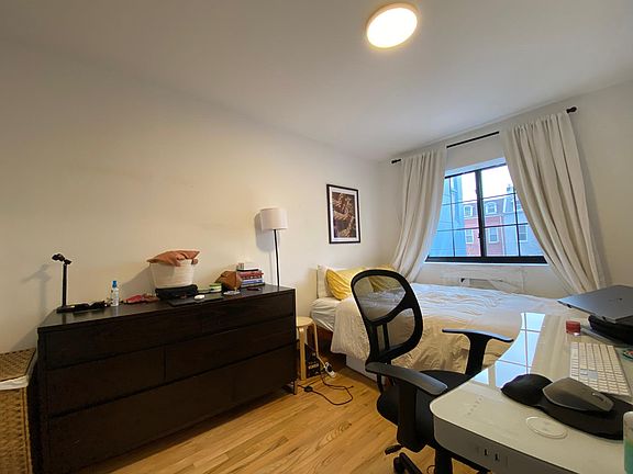 3rd image of 429 Herkimer St APT 3