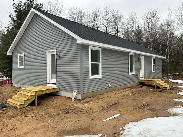 3 bed, 1500 sqft, $2,300 — Photo 2