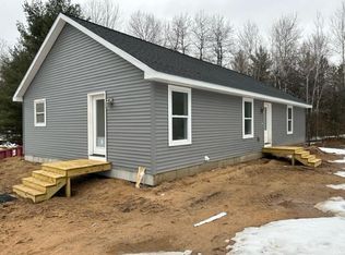 2115 Pleasant Valley Rd, Boyne City, MI 49712