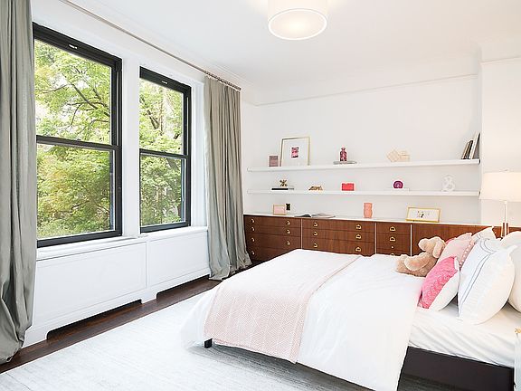 4th image of 1160 Park Ave #3D