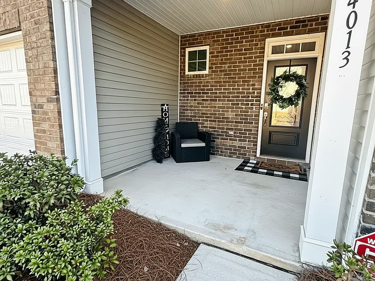 14013 Castle Nook Dr — Photo 2
