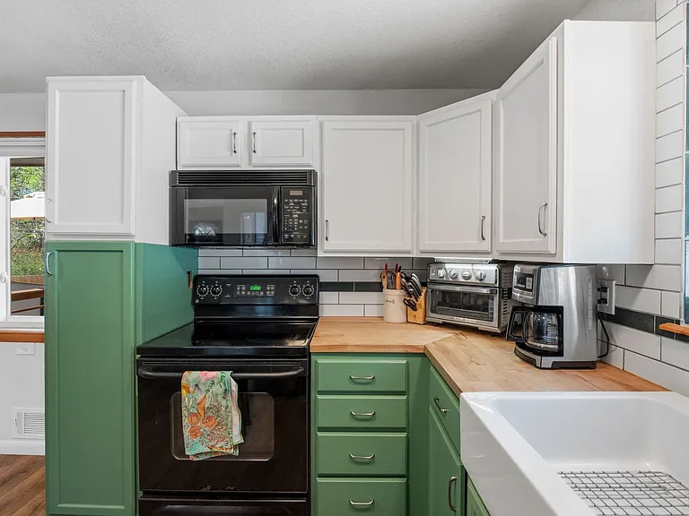 173 E Panama Dr — Photo 10
