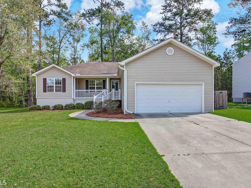 1st image of 110 Water Oak Way