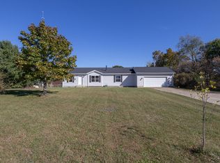 17340 Peach Ridge Ave NW, Kent City, MI 49330