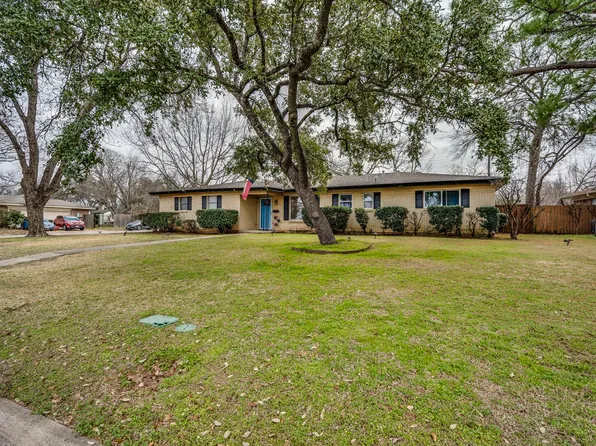 1215 Wedgewood Dr, Cleburne, TX 76033