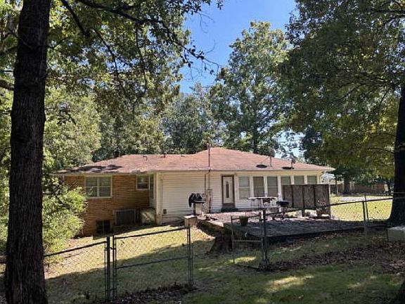 2nd image of 506 Tara Boreen