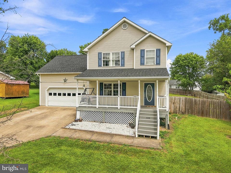 1st image of 115 Baer Oak Dr