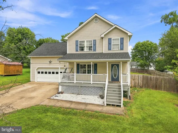 115 Baer Oak Dr, Maurertown, VA 22644