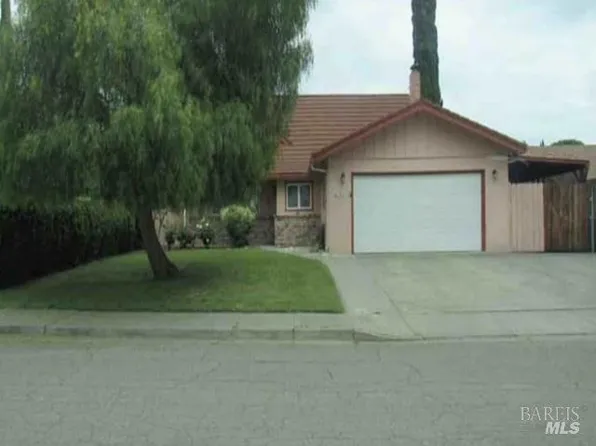 2698 Laurel Dr, Fairfield, CA 94533