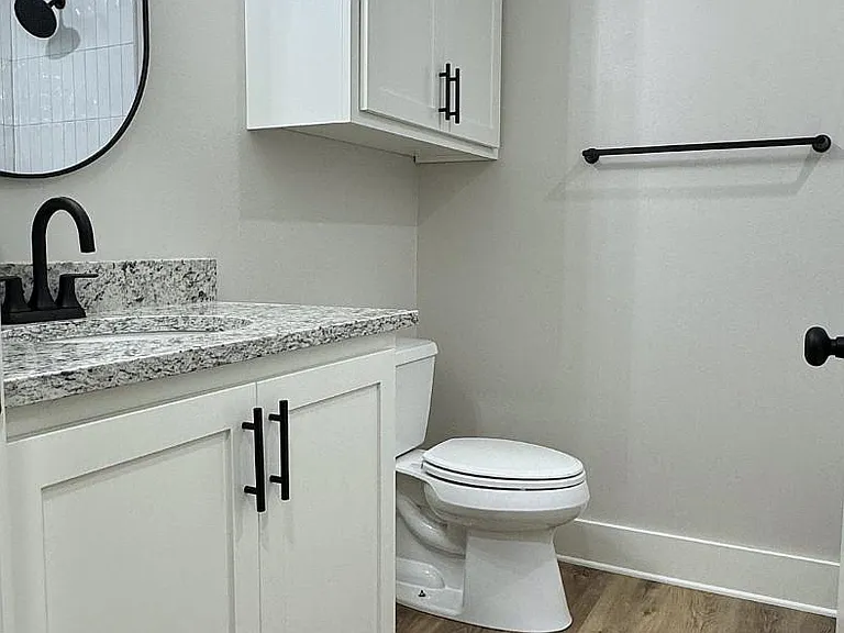 200 Wall Williams Rd — Photo 28