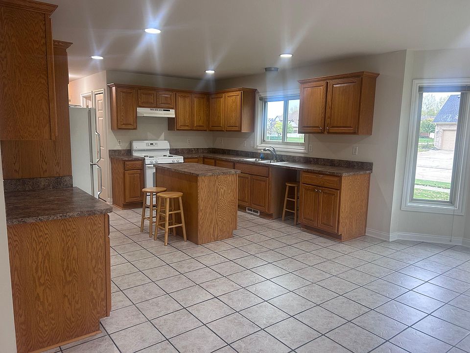 49311 Santa Anita Dr W, photo 12