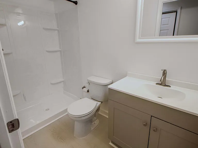 333 S Conkling St #A — Photo 30